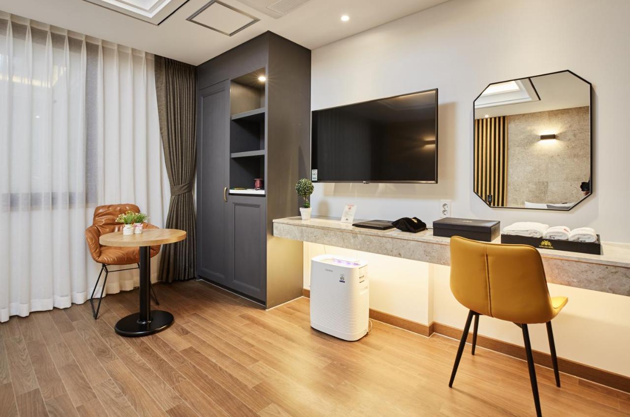 Noble Stay Hotel Кванджу Экстерьер фото