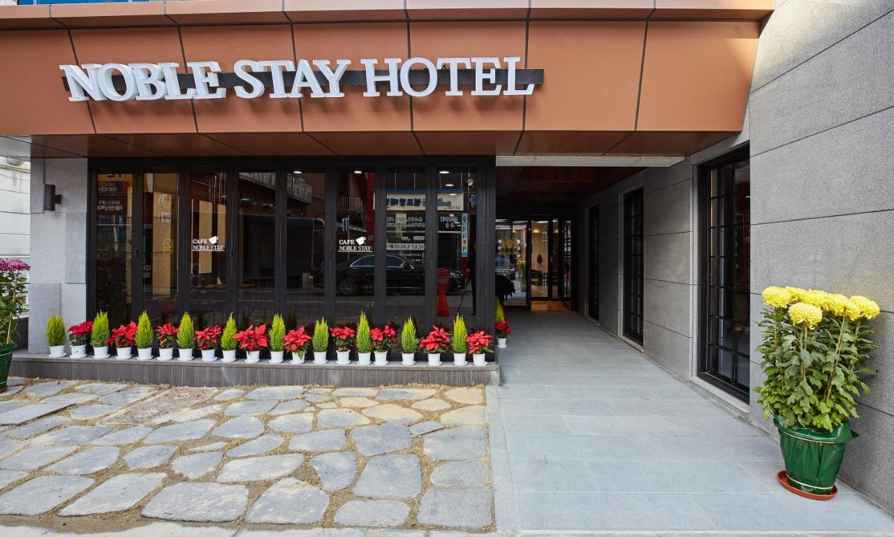 Noble Stay Hotel Кванджу Экстерьер фото