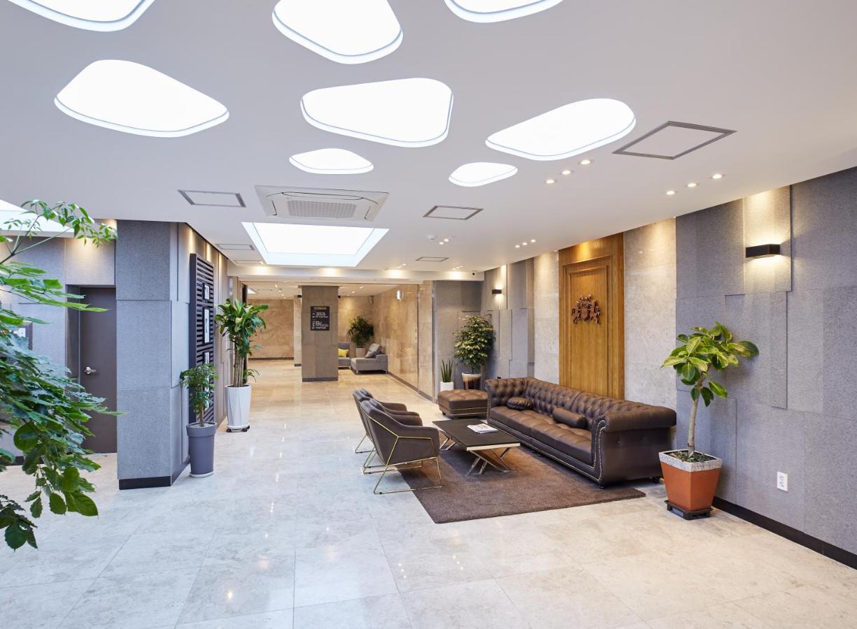 Noble Stay Hotel Кванджу Экстерьер фото