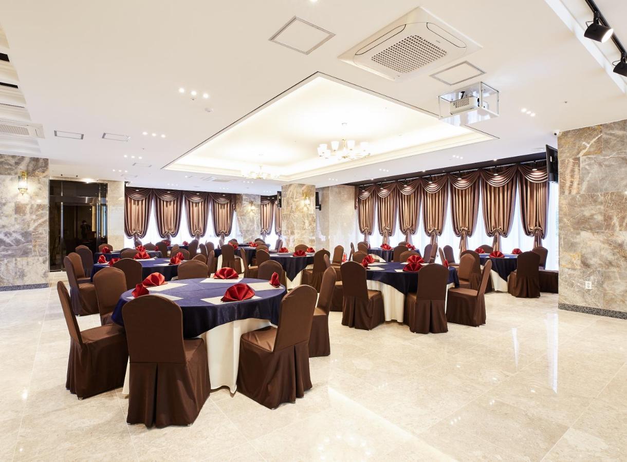 Noble Stay Hotel Кванджу Экстерьер фото